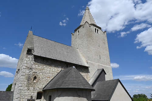 Projektende / www.markus-goestl.at Michelstettner Kirchturm wieder ohne Gerüst sichtbar